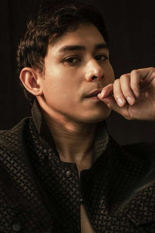 Paolo Gumabao portrait
