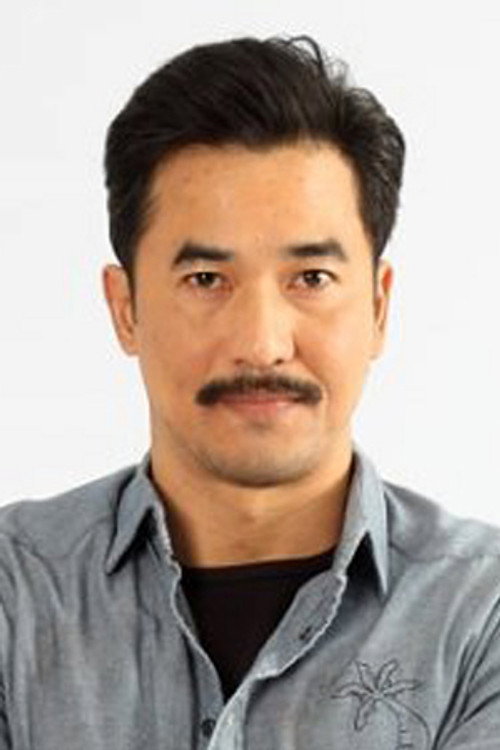 Phutharit Prombandal portrait
