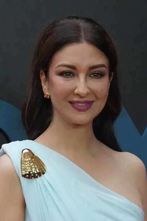 Saumya Tandon portrait