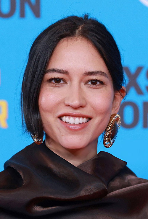 Sonoya Mizuno portrait