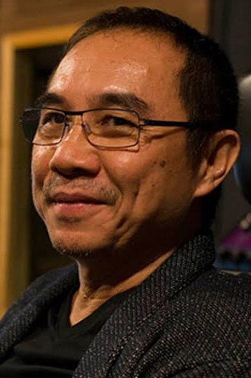 Thaneth Warakulnukroh portrait