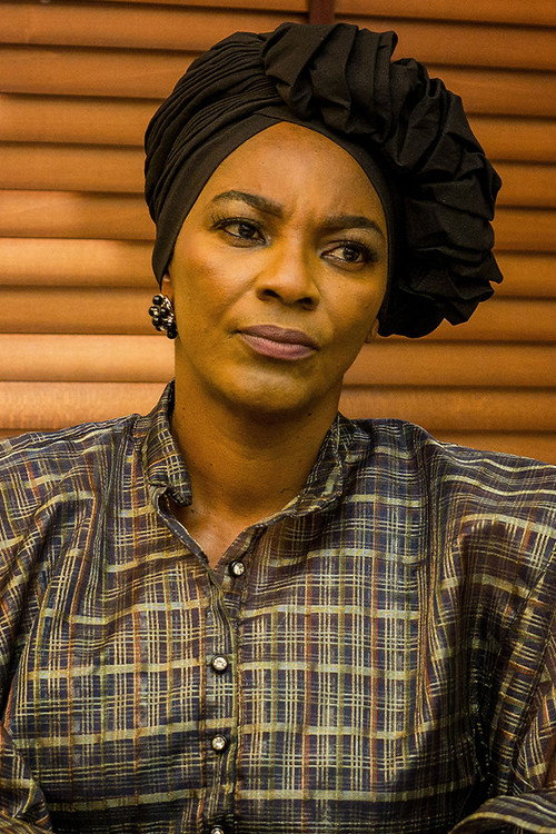Tina Mba portrait