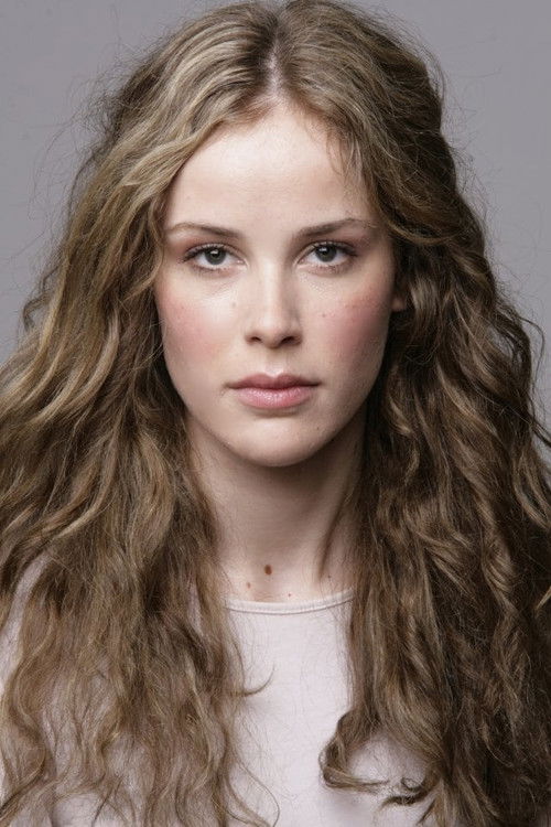 Carla Juri portrait