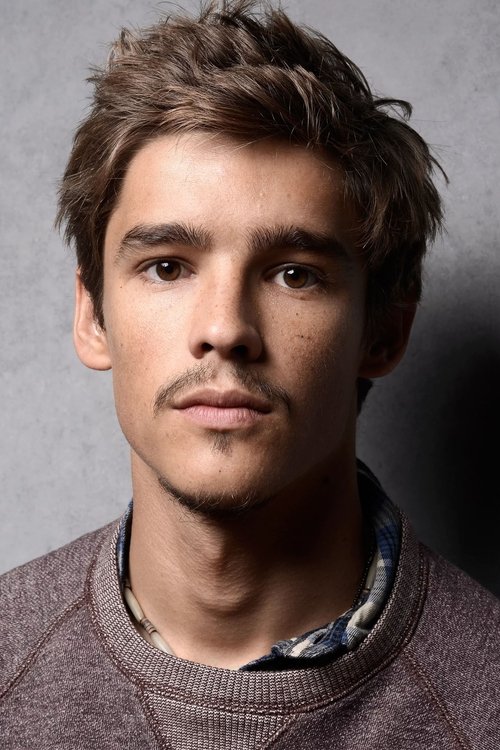 Brenton Thwaites portrait