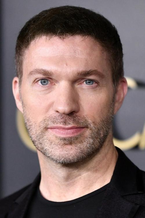 Travis Knight portrait