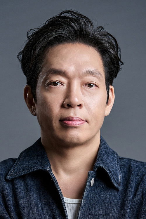 Park Ji-hwan portrait