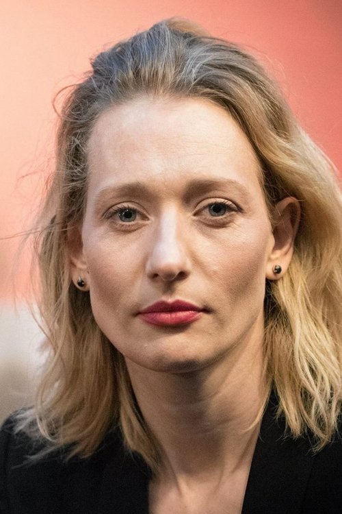 Magdalena Popławska portrait