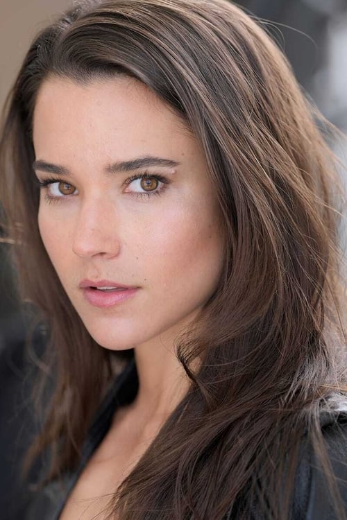 Rhiannon Fish portrait