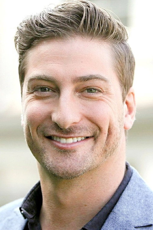 Daniel Lissing portrait