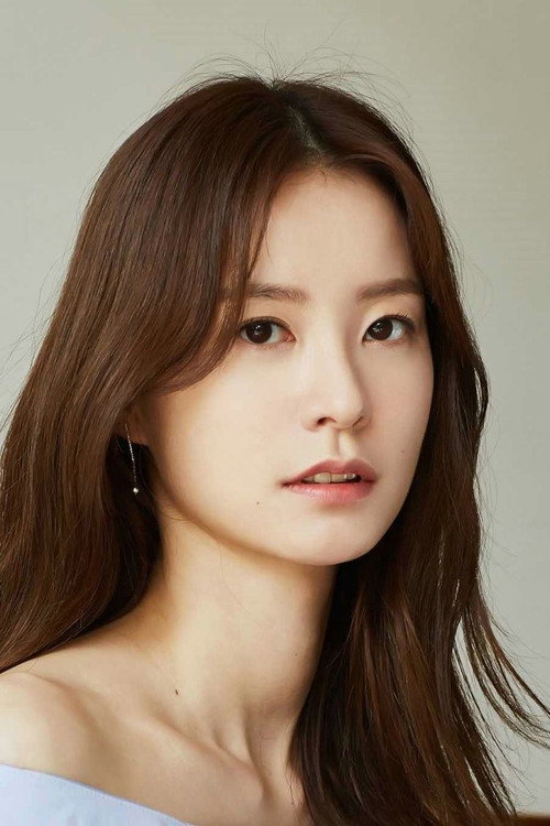 Jung Yu-mi portrait