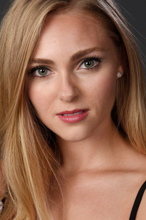 AnnaSophia Robb portrait