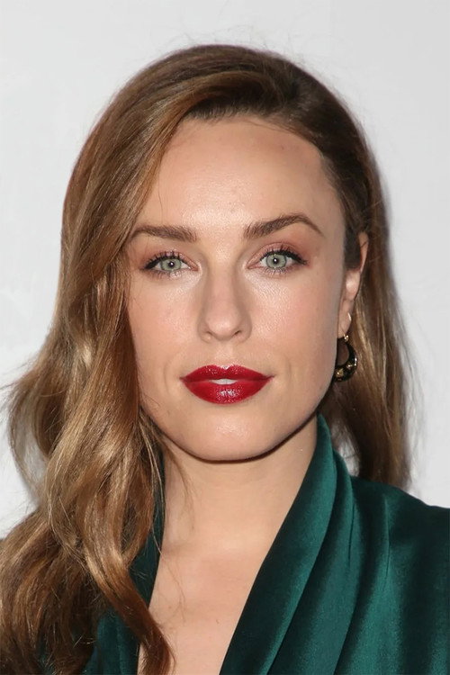Jessica McNamee portrait