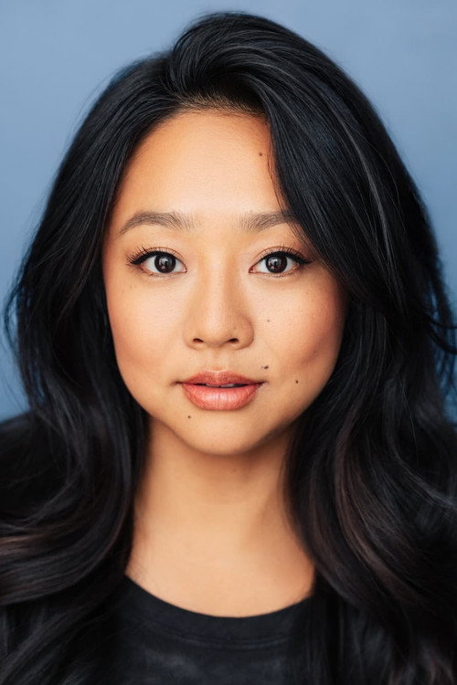 Stephanie Hsu portrait