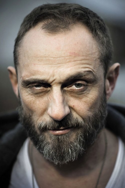 Roland Møller portrait