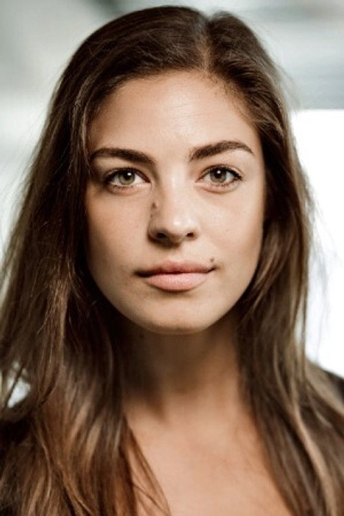 Natalie Madueño portrait