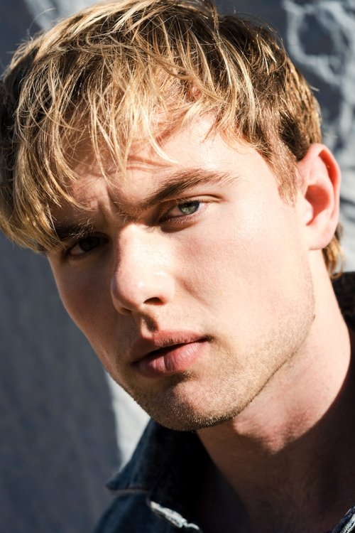 Garrett Wareing portrait