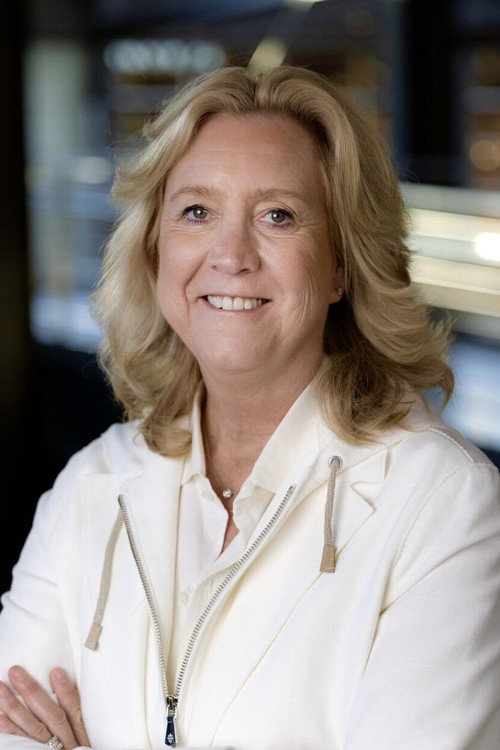 Leslie Iwerks portrait