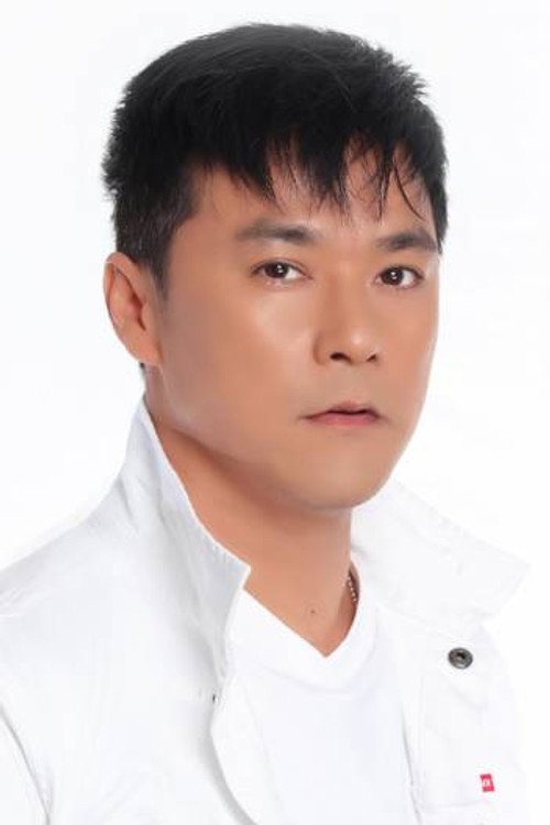 Jeric Raval portrait