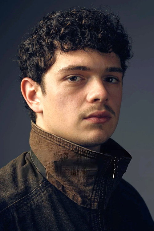 Noah Jupe portrait