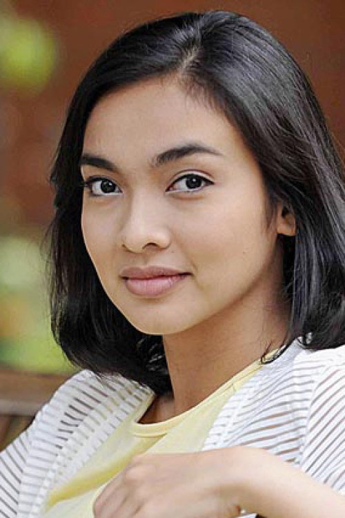 Tika Bravani portrait