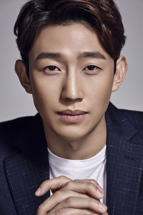 Kang Ki-young portrait