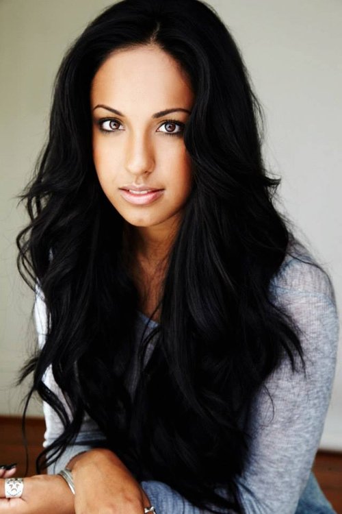 Yasmin Kassim portrait