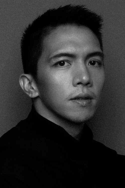 Gio Gahol portrait
