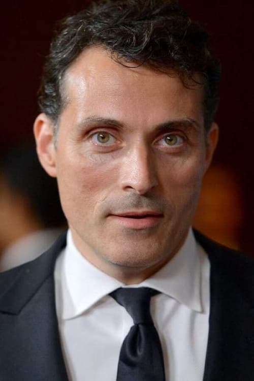 Rufus Sewell portrait
