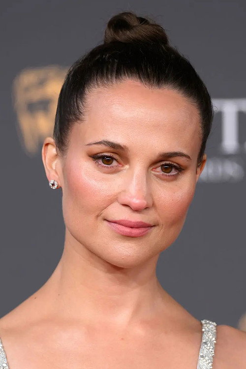 Alicia Vikander portrait