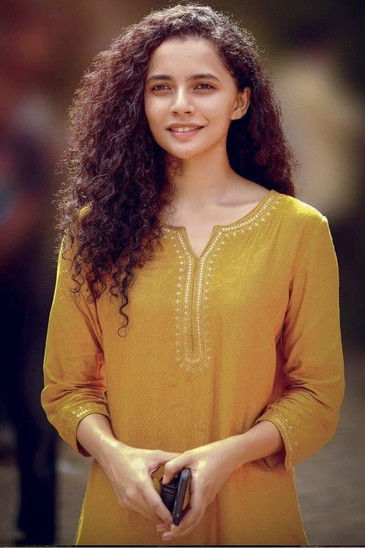 Athulya Chandra portrait