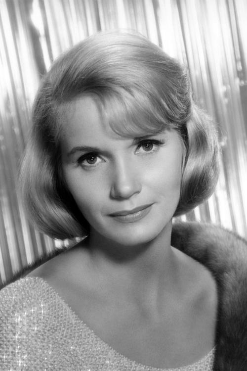 Eva Marie Saint portrait