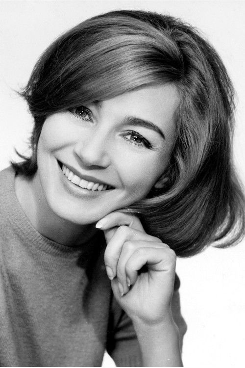 Emmanuelle Riva portrait