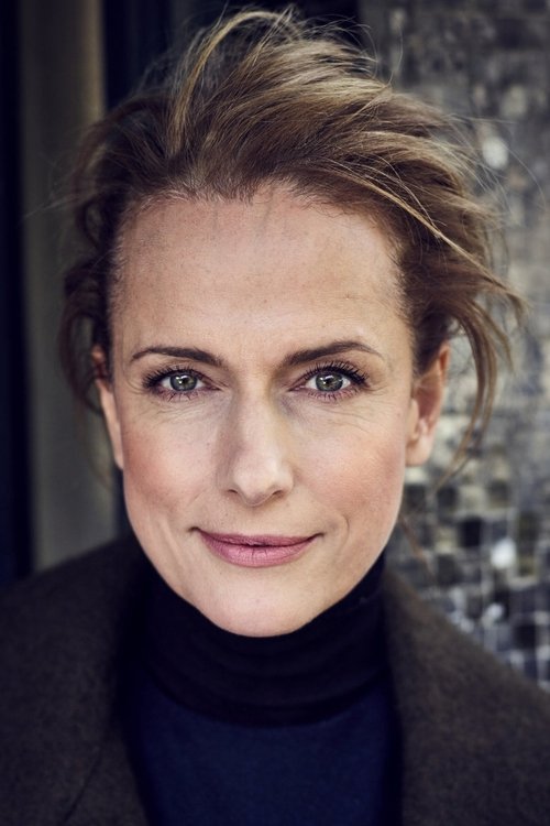Claudia Michelsen portrait