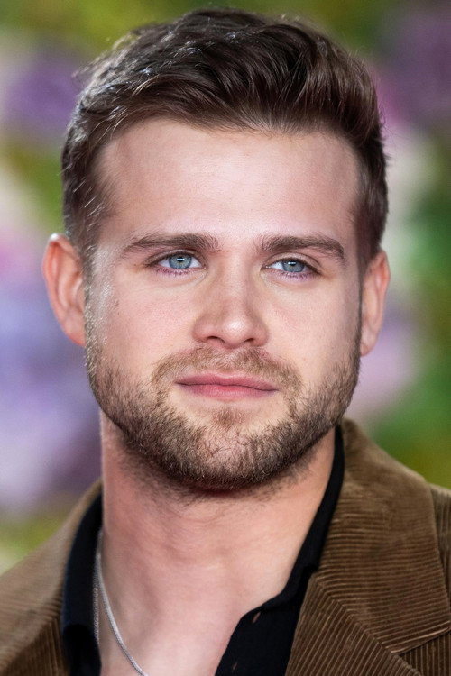Leo Woodall portrait