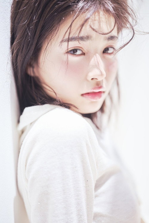 Lana Tanida portrait