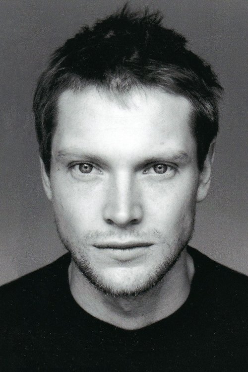 Simon Woods portrait