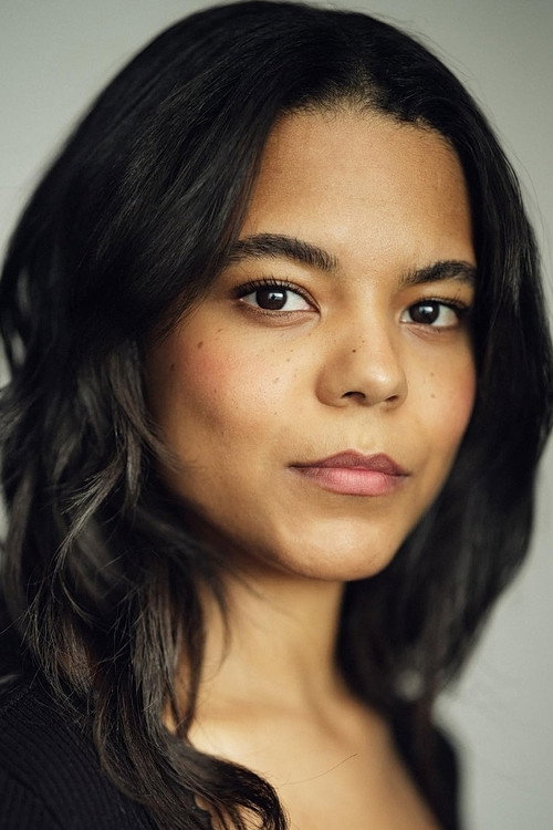 Sarah Junillon portrait
