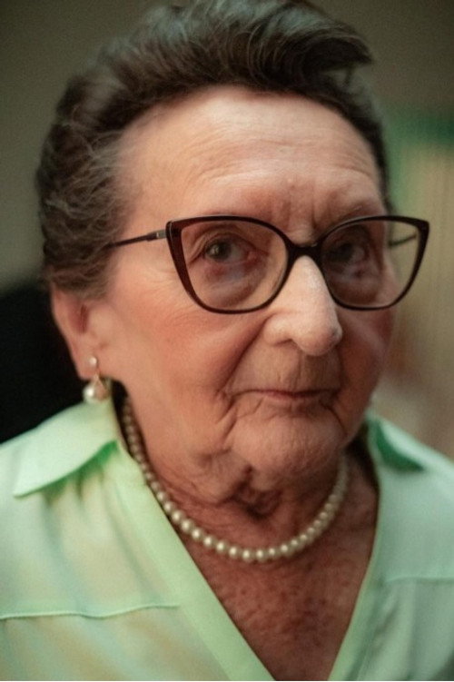 Tânia Maria portrait