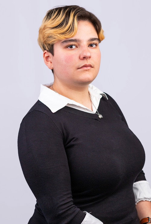 Iz Zamora portrait