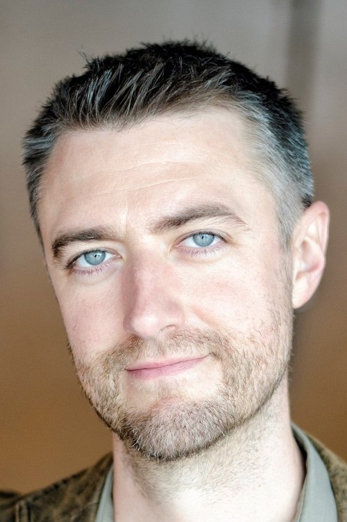 Sean Gunn portrait