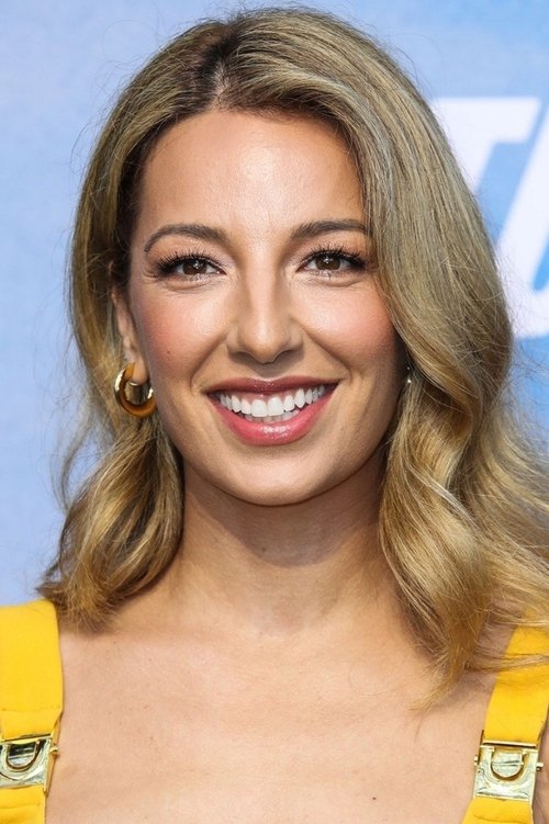 Vanessa Lengies portrait