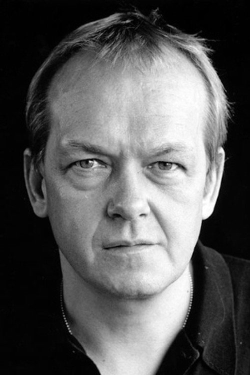 Christopher Fulford portrait