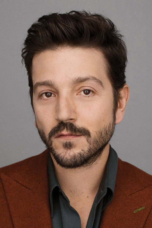 Diego Luna portrait