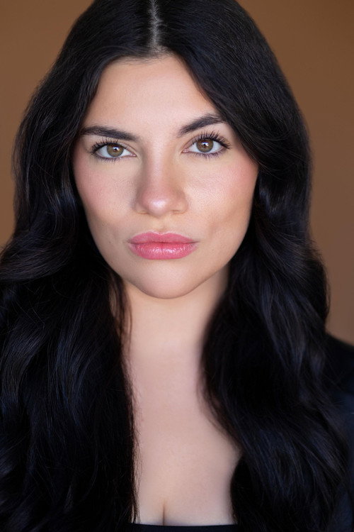 Victoria Ulmos portrait