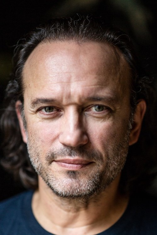 Vincent Perez portrait