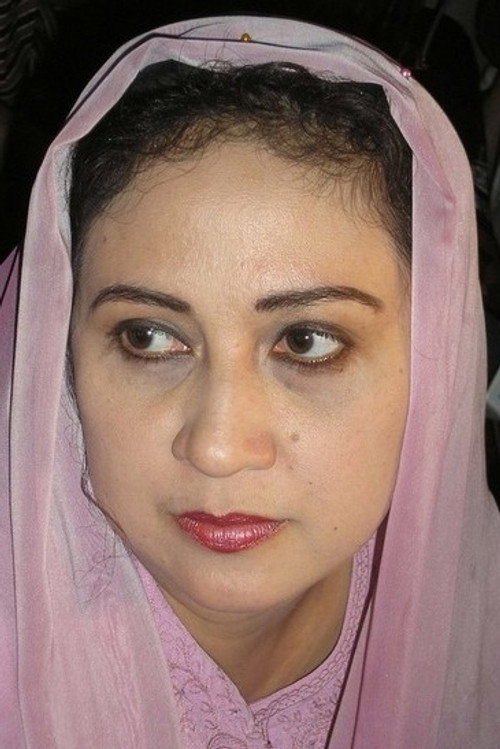 Yessy Gusman portrait