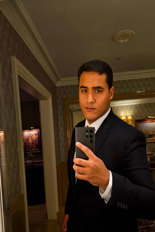 Youssef Askar portrait