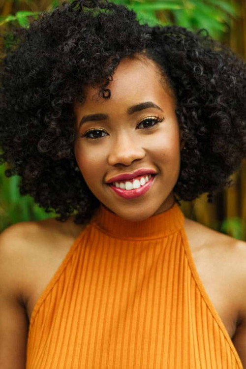 Zoë Renee portrait